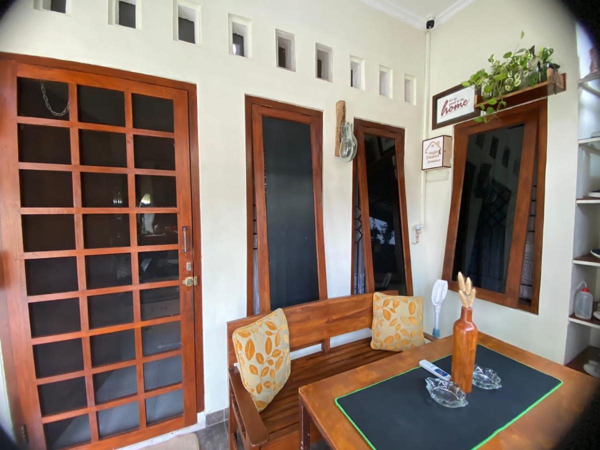 Coliving Jogja Sweet Home Kost Lengkap Di Jogjakarta Eksteriør billede
