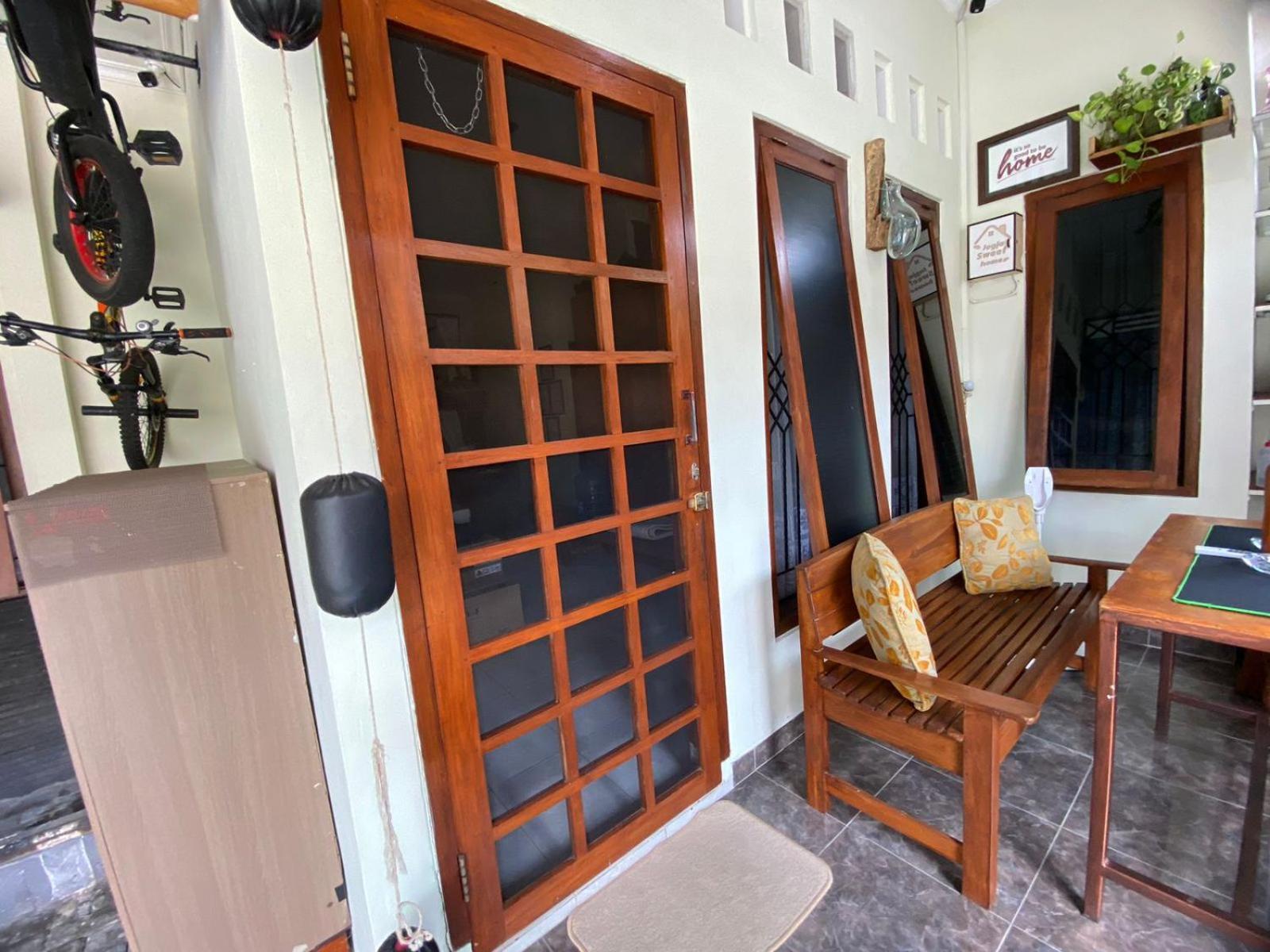 Coliving Jogja Sweet Home Kost Lengkap Di Jogjakarta Eksteriør billede